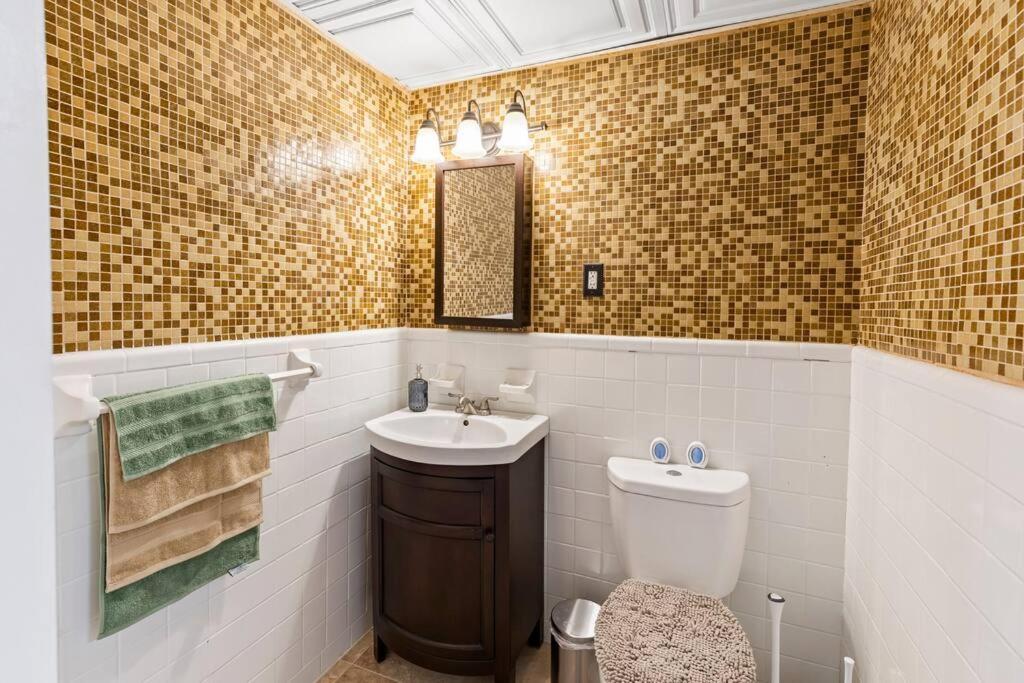 Cozy Buckhead Suite - Great Area, Free Easy Parking, Near Shops And Restaurants 亚特兰大 外观 照片