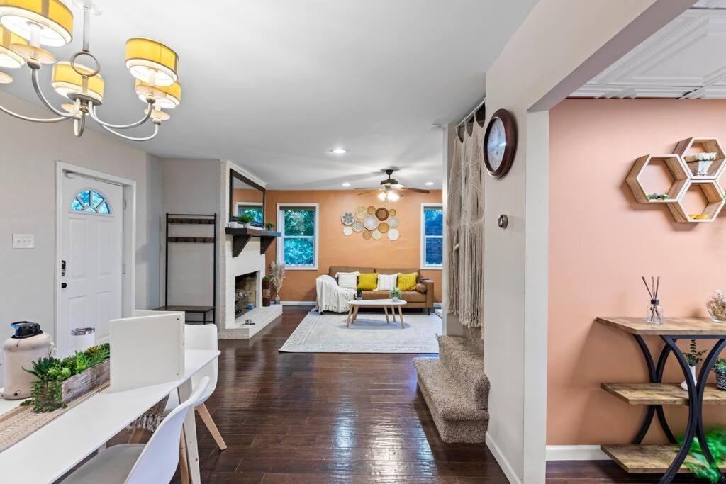 Cozy Buckhead Suite - Great Area, Free Easy Parking, Near Shops And Restaurants 亚特兰大 外观 照片