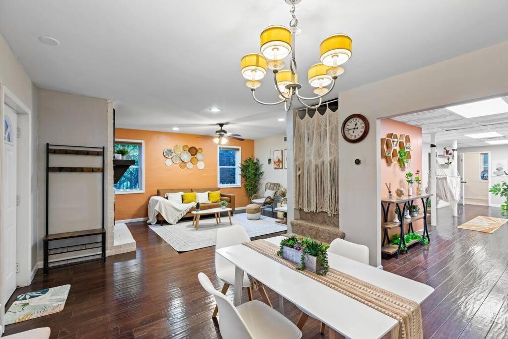 Cozy Buckhead Suite - Great Area, Free Easy Parking, Near Shops And Restaurants 亚特兰大 外观 照片